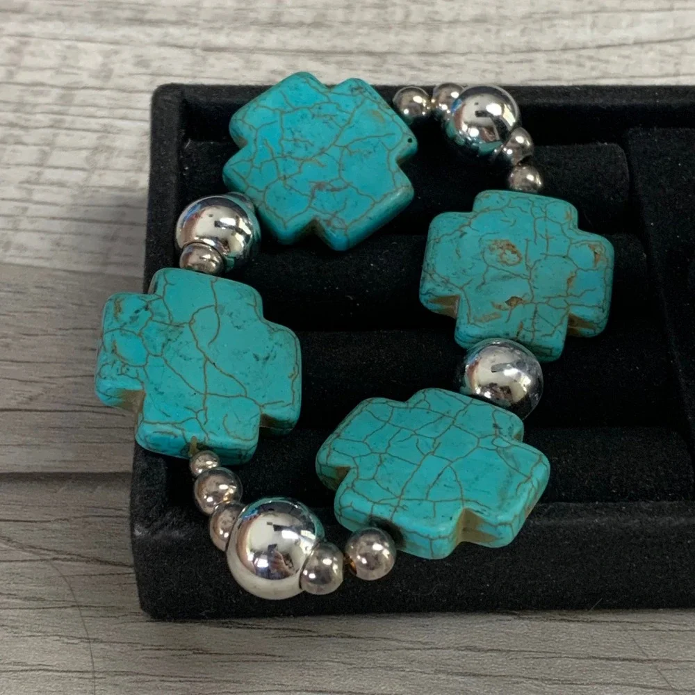 Faux Turquoise Cross Stretch Bracelet Silver Tone Beads Southwestern Style 4613